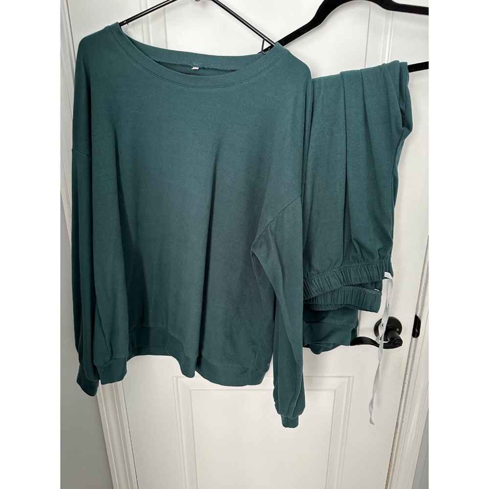 Emerald green Lounge Set